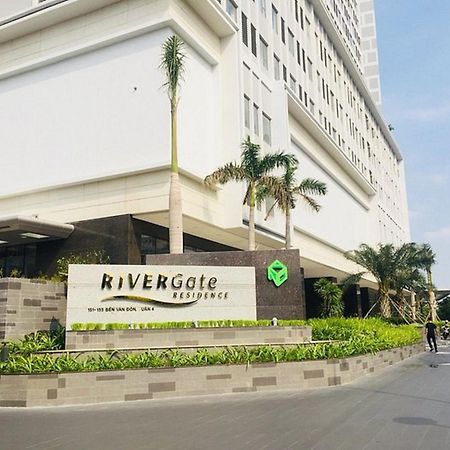 Rivergate Residence In Ben Van Don Street Хошимин Экстерьер фото