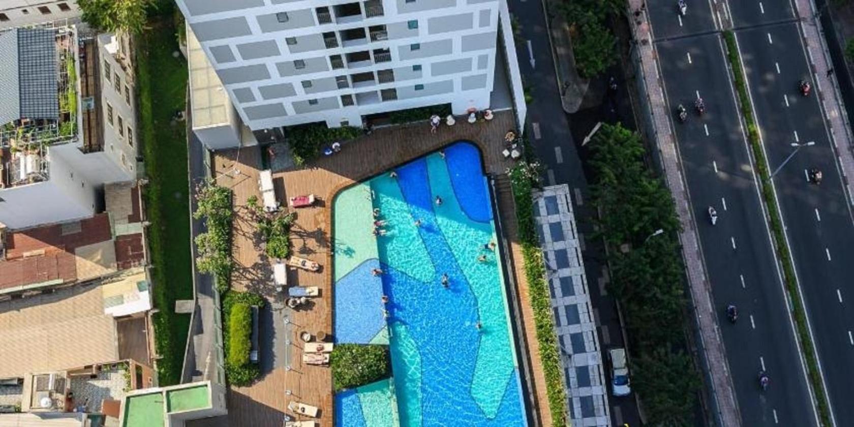 Rivergate Residence In Ben Van Don Street Хошимин Экстерьер фото