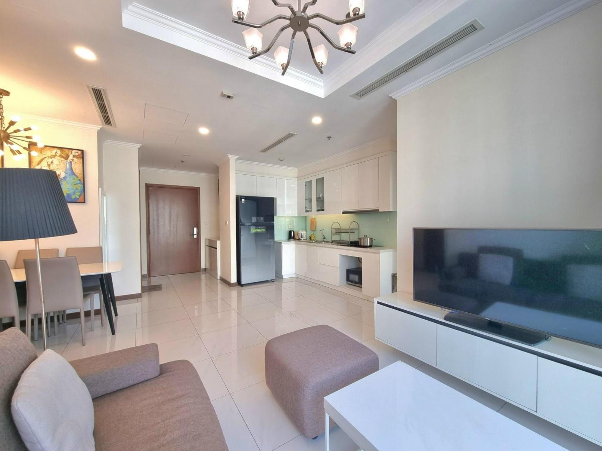 Rivergate Residence In Ben Van Don Street Хошимин Экстерьер фото