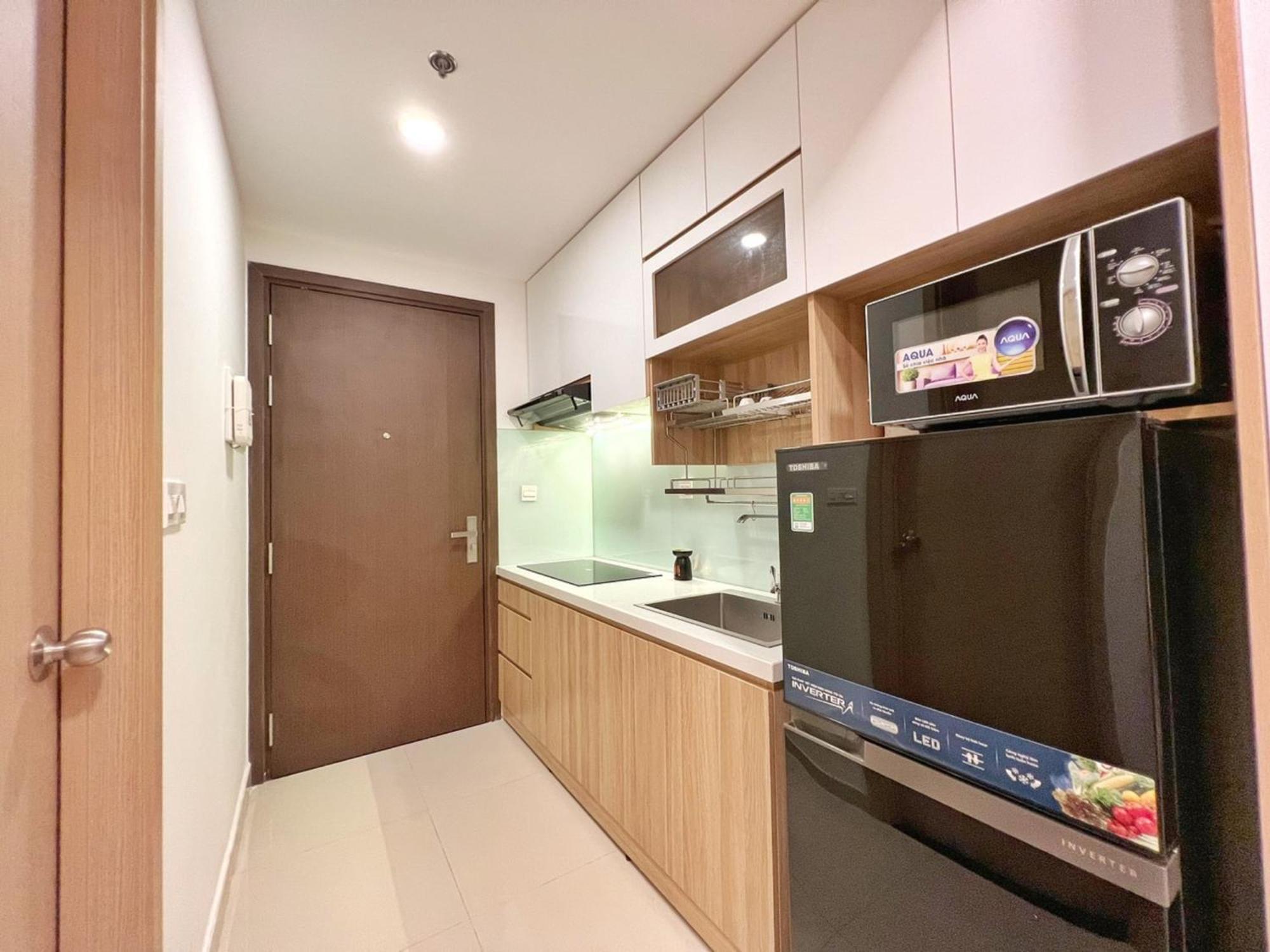 Rivergate Residence In Ben Van Don Street Хошимин Экстерьер фото